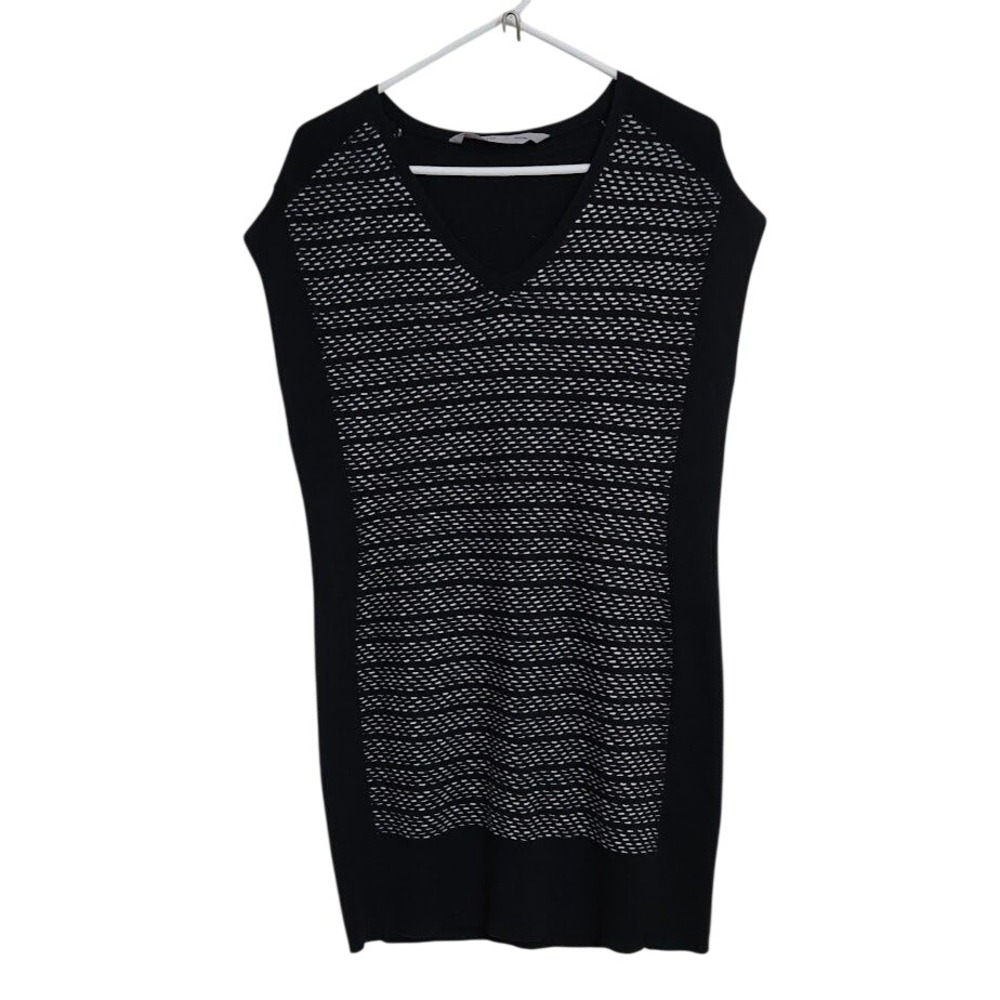 Athleta Black White Textured Knit V Neck Sleeveless Sheath Dress Women Small B03